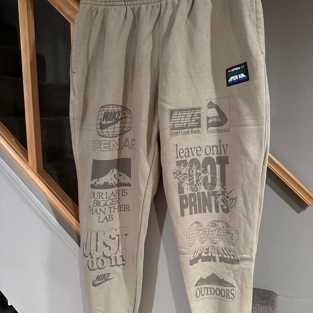 Nike Tan Graphic Joggers